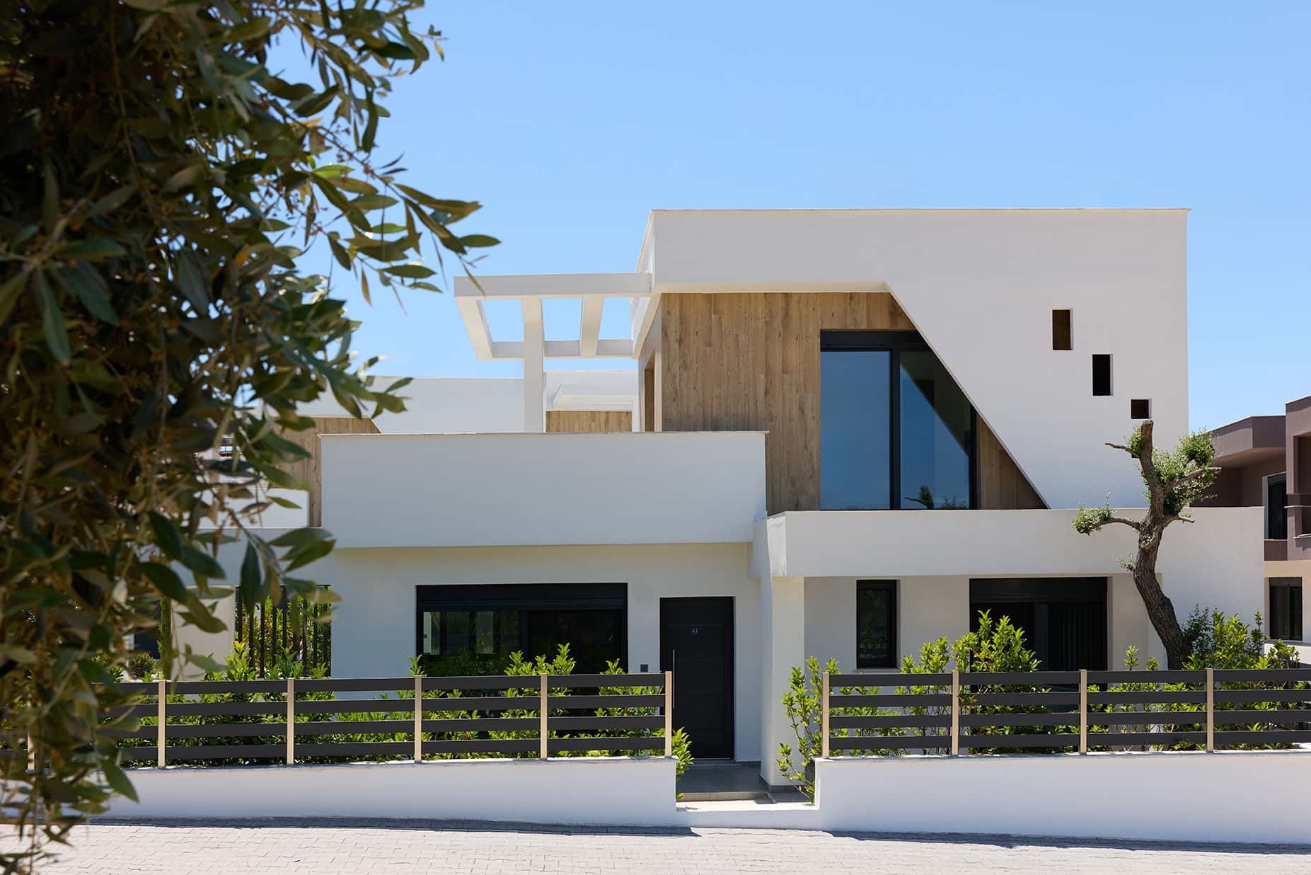 Gallery 24